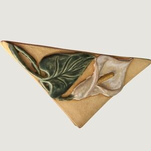 Nan Jacobsohn Studio Pottery Calla Lily Wall Pocket Foothills Craft Guild TN Art